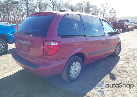2006 Chrysler Town & Country from USA, damaged, VIN 1A4GP45R06B548760